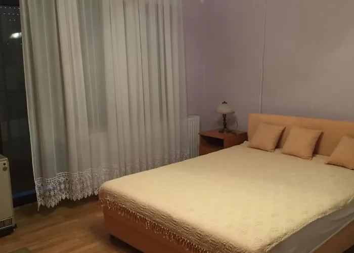 Apartament Stella Semendria