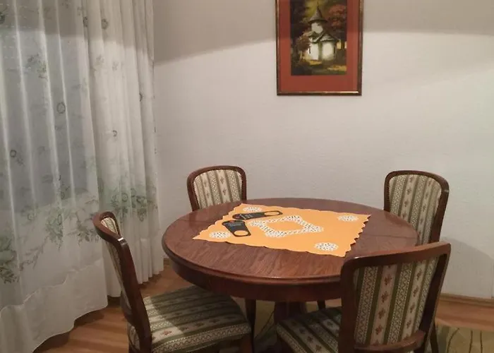 Apartament Stella Semendria